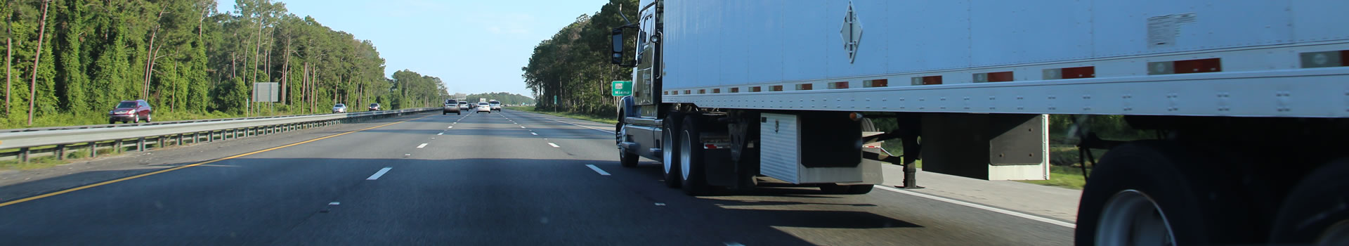 truck-1920x350-2570